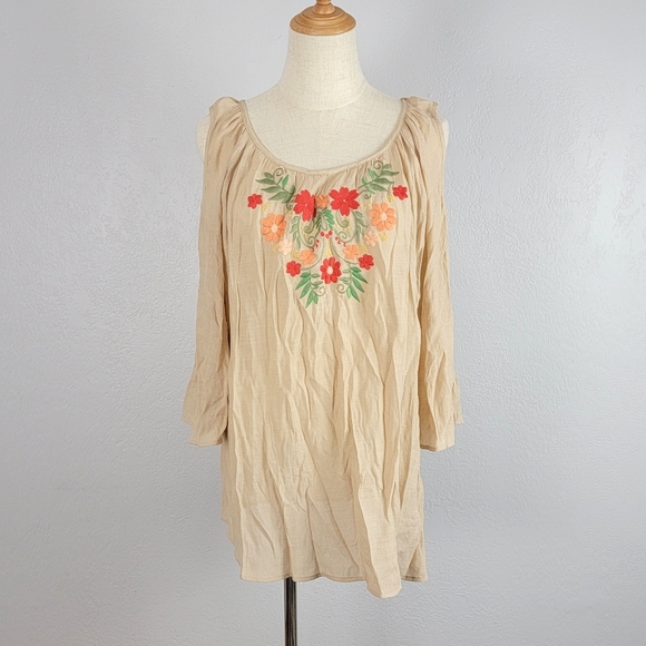 Krazy Kat Embroidered Cold Shoulder Flowy Top Size XXL - Picture 1 of 14